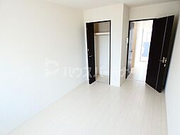 京成松戸線 五香駅 徒歩10分の賃貸アパート 2階1Kのリビング/ダイニング