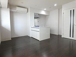 北総鉄道 東松戸駅 徒歩3分の賃貸マンション 2階1LDKのリビング/ダイニング