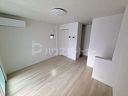 ラ・メール・ソレイユ 1階ワンルームのリビング/ダイニング