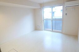 ヴァイスハウス 1階2LDKのリビング/ダイニング