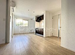 レジオン・ドヌール 1階2LDKのリビング/ダイニング