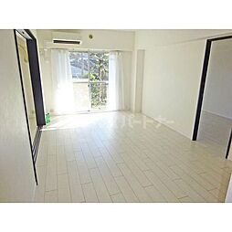 パシフィック我孫子グリーンタウン16号棟 1階4LDKのリビング/ダイニング