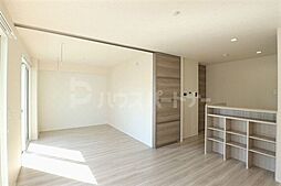 ラシーヌB 2階3LDKのリビング/ダイニング