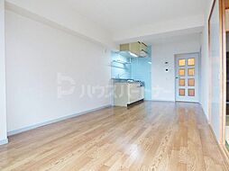 エレガンス綾瀬4 2階2DKのリビング/ダイニング