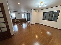 綾瀬6丁目戸建て 1階6SLDKのリビング/ダイニング