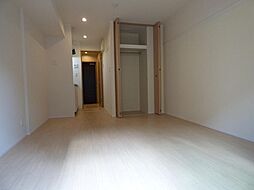 ル　アンビシャス 1階ワンルームのリビング/ダイニング