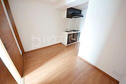 ペアパレス六町2号館 5階1DKのリビング/ダイニング