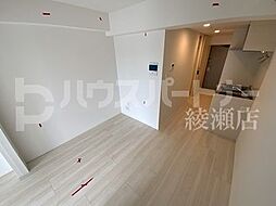 マテリア綾瀬 402 4階1DKのリビング/ダイニング