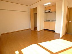 エルミタージュ 302 3階ワンルームのリビング/ダイニング