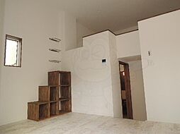 Luxe浜寺A棟 1階ワンルームのリビング/ダイニング