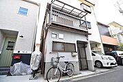 羽衣駅より徒歩5分 築60年3ヶ月 2階建の賃貸物件