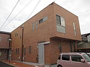 浜寺公園駅より徒歩2分 1階 築11年8ヶ月の賃貸物件