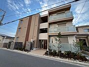 鳳駅より徒歩14分 3階 築1年9ヶ月の賃貸物件