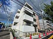 和泉府中駅より徒歩11分 3階 築2年2ヶ月の賃貸物件