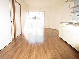 シャルマン徳川 202 2階3LDKのリビング/ダイニング