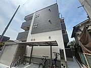高石駅より徒歩7分 1階 築1年11ヶ月の賃貸物件