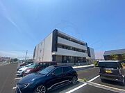 和泉府中駅より徒歩12分 2階 築3年8ヶ月の賃貸物件