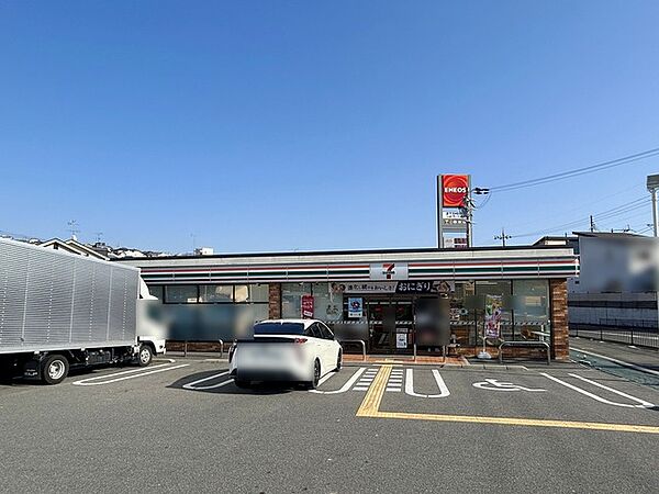セブンイレブン 京阪橋本駅南店