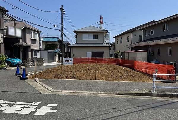 土地面積113.35m2（約34.28坪）。建築条件はございませんので、お好みのハウスメーカーで建築可能です。