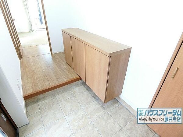 常にスッキリとしたキレイな玄関を保つことができます