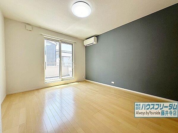 優しい光と心地良い風の通り抜けるお部屋