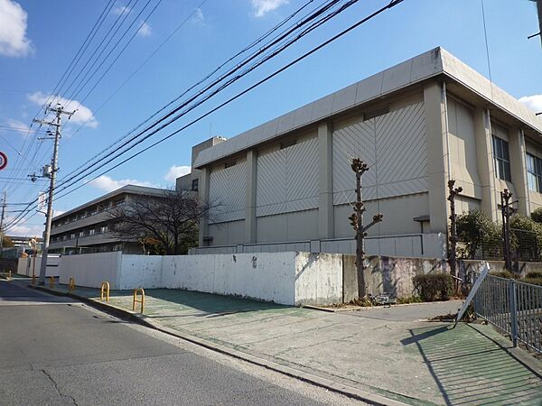 藤井寺市立第三中学校