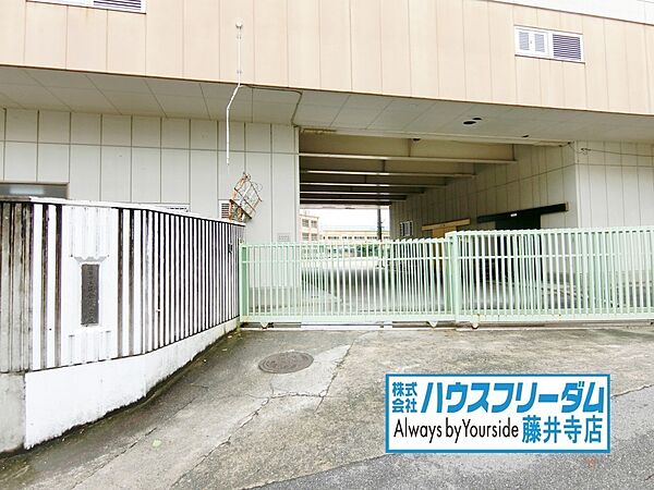 柏原市立国分小学校