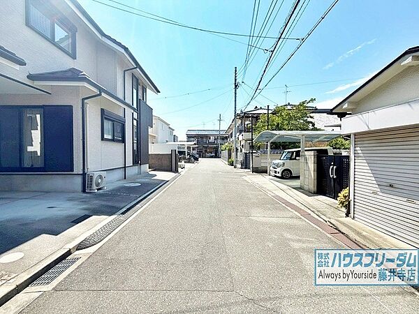 閑静な住宅街になっております！