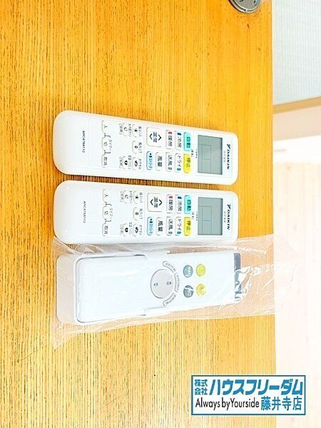 エアコンのリモコン等