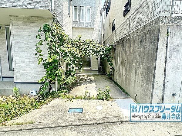 カースペース1台分ございます
