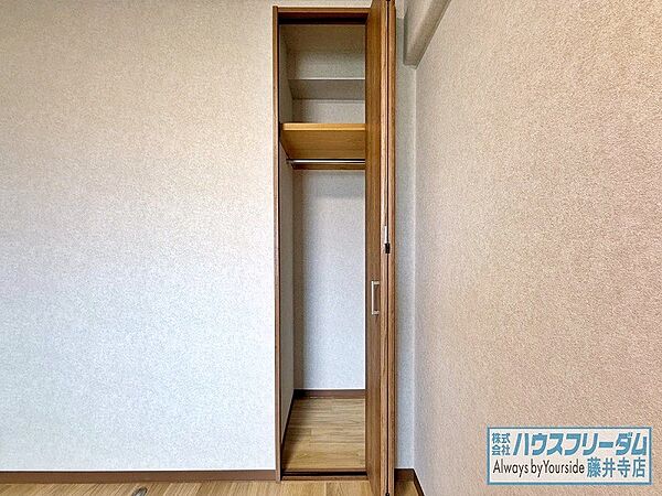 普段使わない物もスッキリ収納できますね！