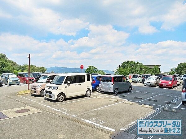 駐車場はこちら♪