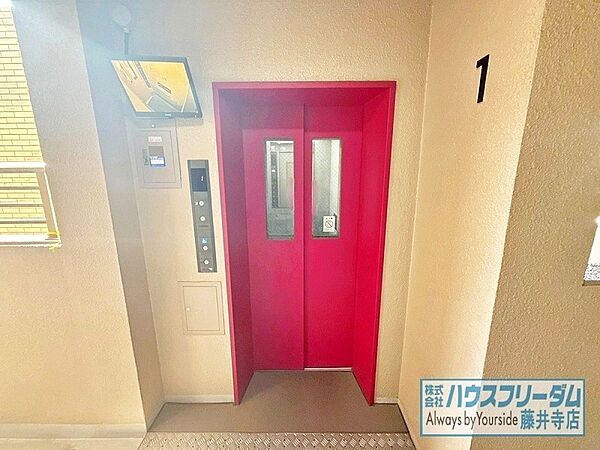 便利なエレベーターもございます！