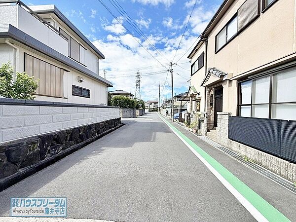 前面道路はこちら♪