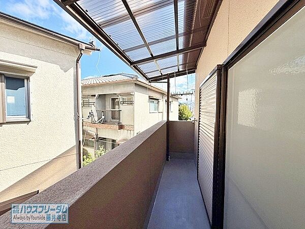 日当たりの良いバルコニー