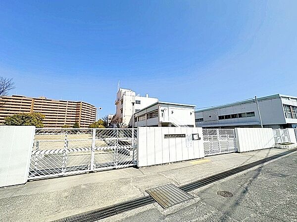 大阪狭山市立第三中学校