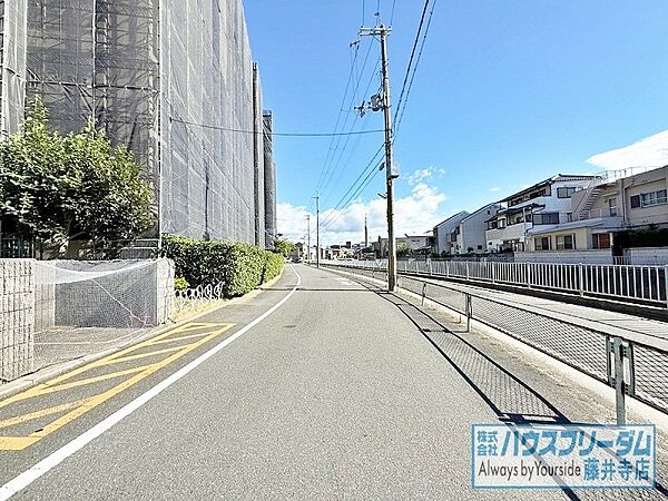 前面道路はこちら♪