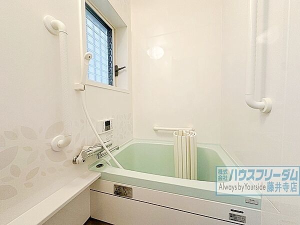 ご家族の1日の疲れを癒してくれる浴室♪