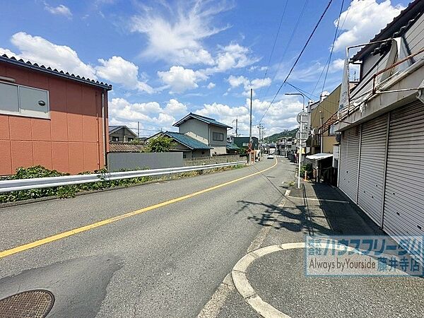 前面道路はこちら♪