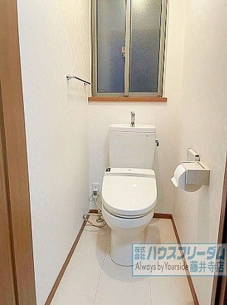 トイレにはウォシュレット完備！