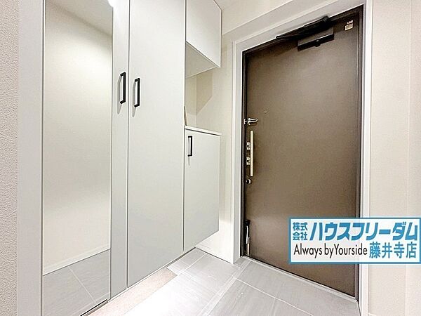 靴の置き場に困りませんよ♪
