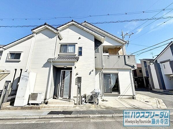 南西角地で日当たり良好◎