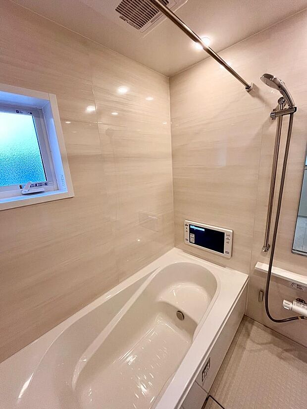 浴室暖房乾燥機付き