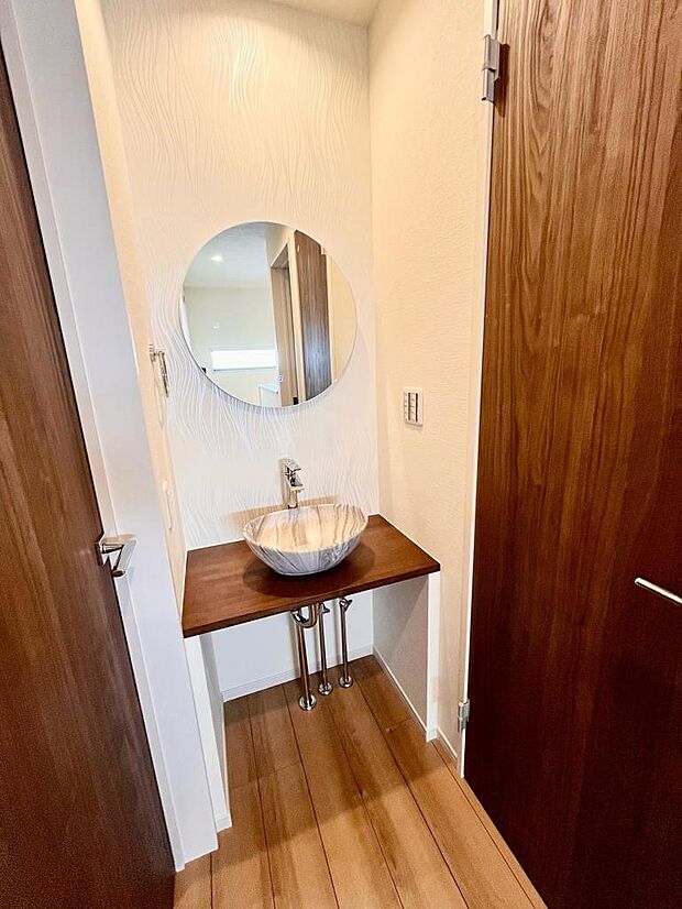 2F　セカンド洗面台