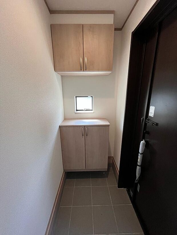 シューズボックス