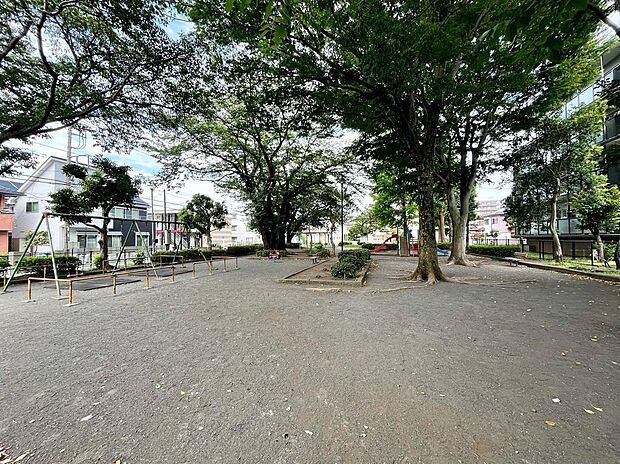 上原公園まで約150m