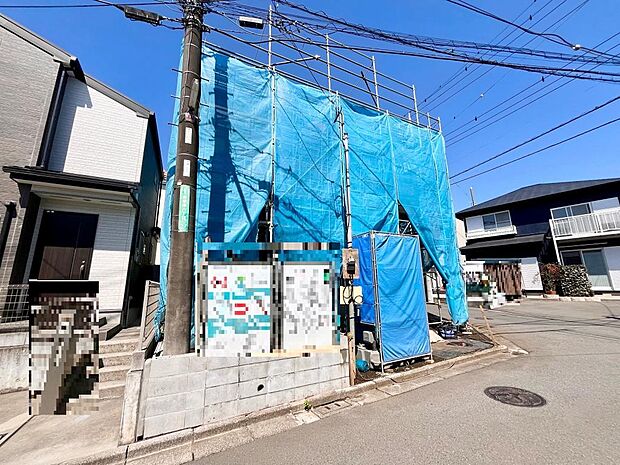 販売現地