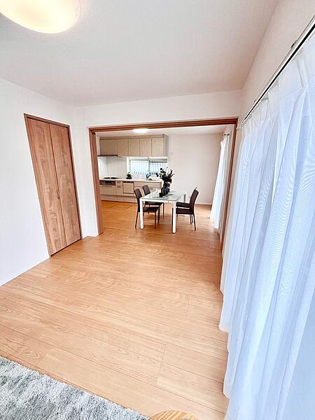 1階洋室+LDK、家具備品は付きません