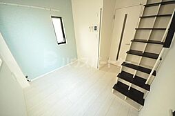 グラシア金町 2階1Kのリビング/ダイニング