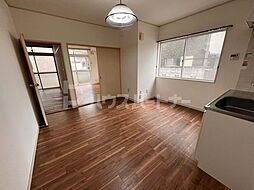 ルーミー高砂 1階2DKのリビング/ダイニング